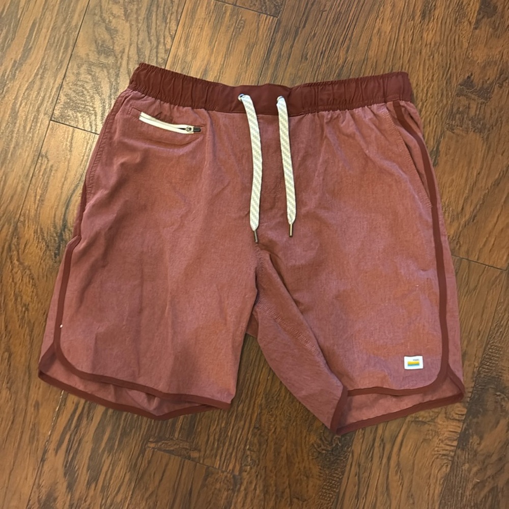 Vuori men’s shorts